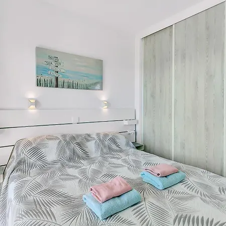 J95 Cabopino Apartment