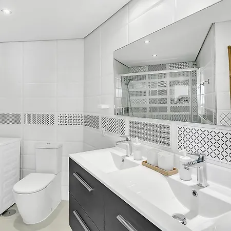 J95 Cabopino Apartment *